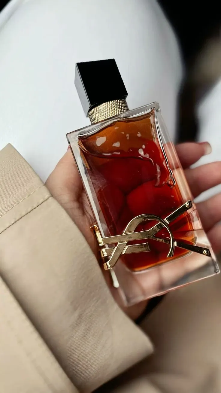 Yves Saint Laurent Libre Intense Eau de Parfum – 90 ml - slika 3